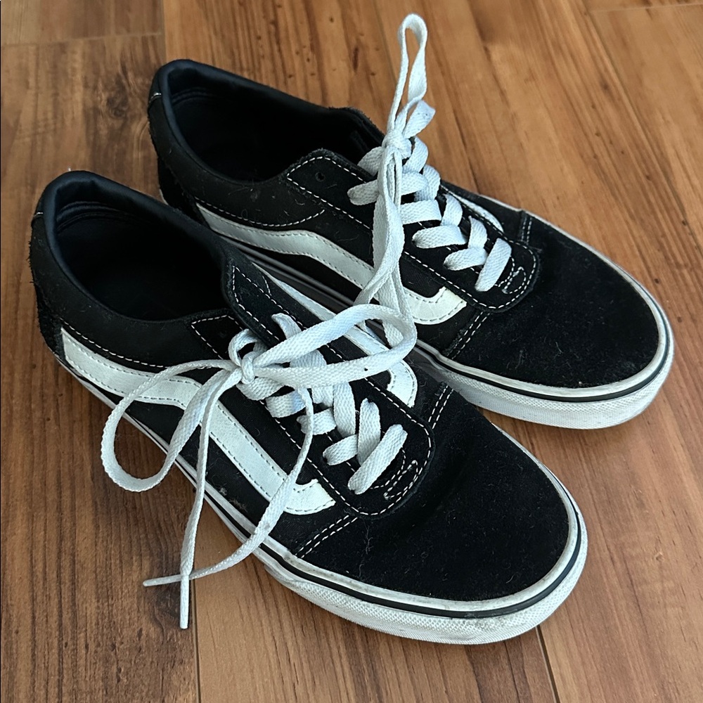 Vans Classic Black and White Lace-Up Shoes